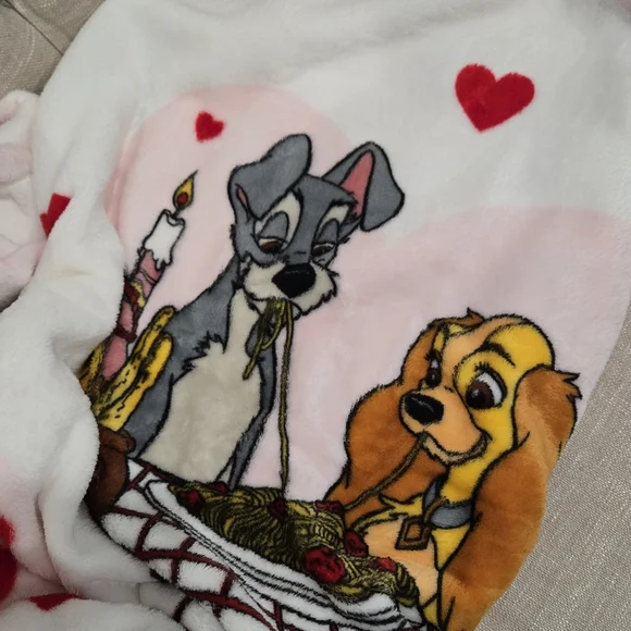 Disney Lady And The Tramp Plush Throw New With Tags - Picture 5 of 6